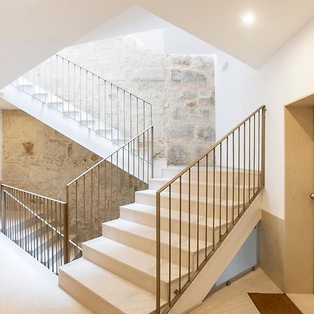 Downtown Wonder Flat W/ Ac By Lovelystay Porto Kültér fotó