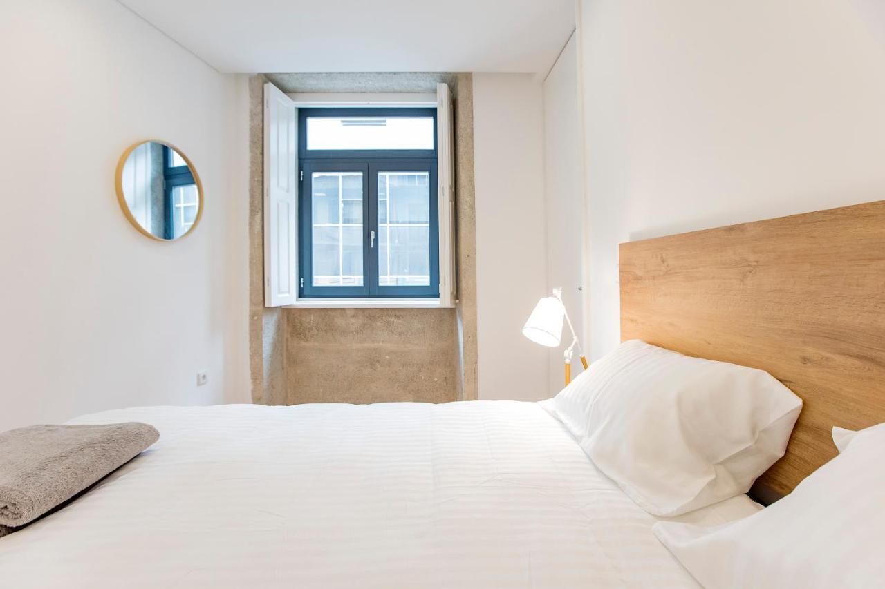 Downtown Wonder Flat W/ Ac By Lovelystay Porto Kültér fotó