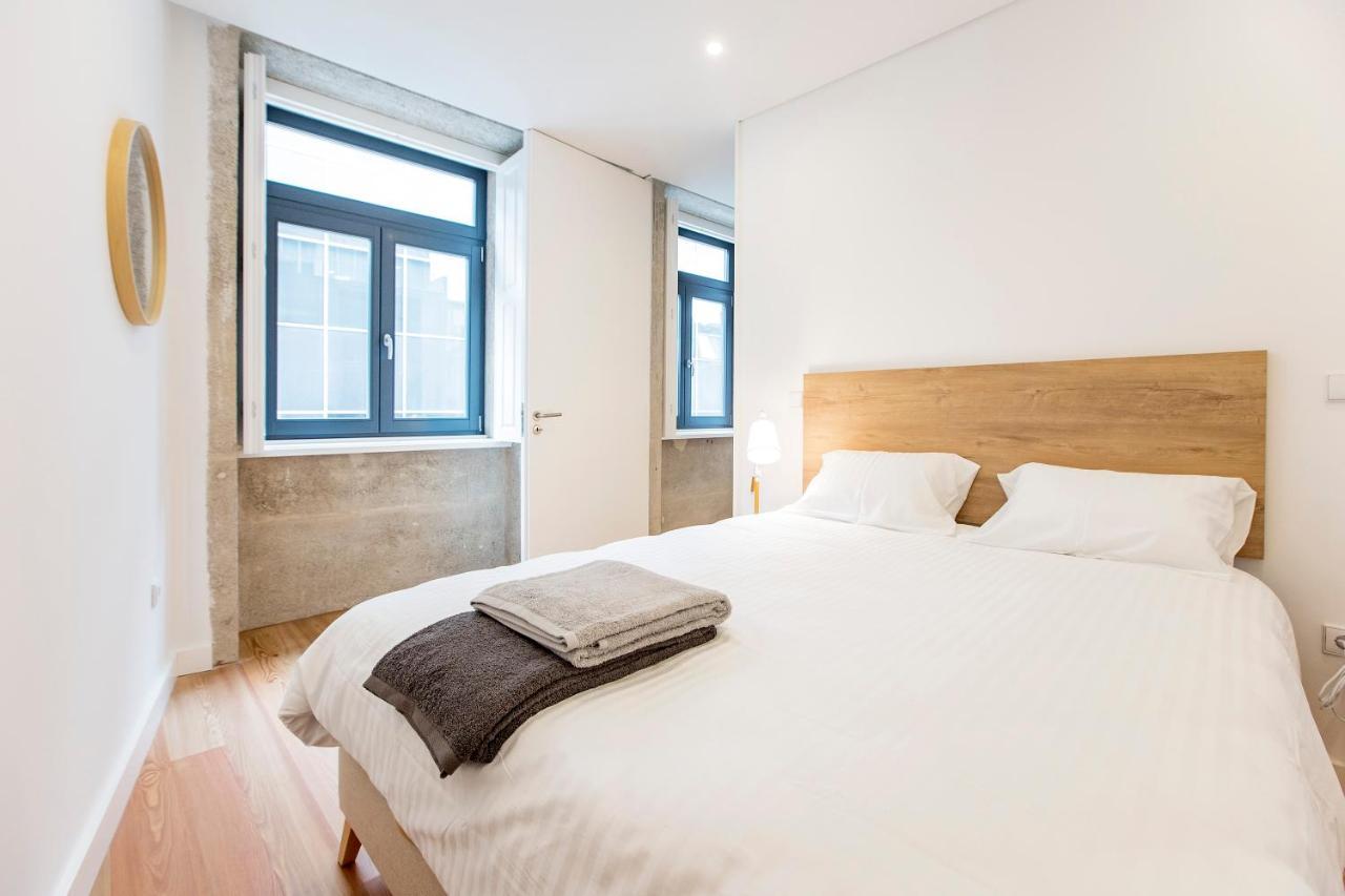Downtown Wonder Flat W/ Ac By Lovelystay Porto Kültér fotó